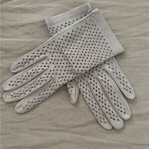 Vintage Taupe Perforated Leather Driving Gloves XS/S